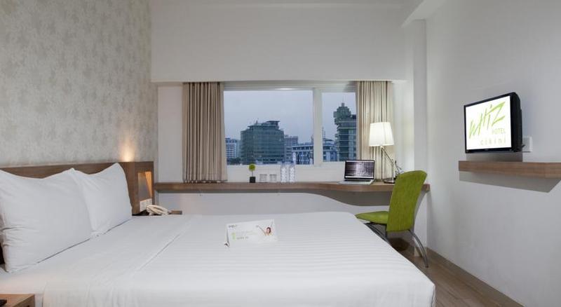 Whiz Hotel Cikini Yakarta Exterior foto